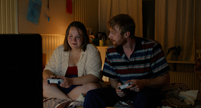 VÆGTLØS_slide_poster