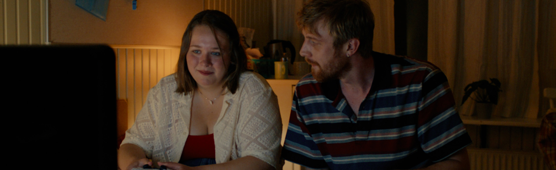 VÆGTLØS_slide_poster